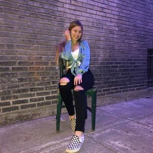 Meet your Posher, Kayla